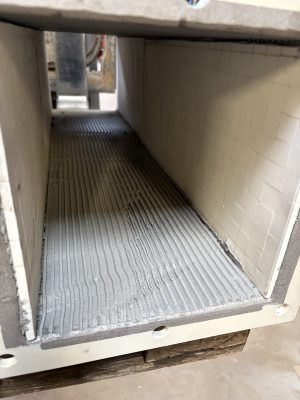 FortiCeram, FortiZirkonia, keramische leiding, ceramische leiding, slijtvaste bocht, slijtvaste leiding, blaasleiding, pneumatisch transport, pneumatische leiding, slijtvast keramiek, keramische tegel, keramiek, ceramics, Roel Leenders, leenderstechniek, slijtagereductie, standtijdverlenging, oudenbosch, recycling, cement, betoncentrale, bagger,