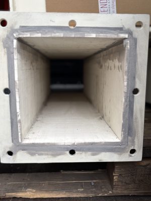 FortiCeram, FortiZirkonia, keramische leiding, ceramische leiding, slijtvaste bocht, slijtvaste leiding, blaasleiding, pneumatisch transport, pneumatische leiding, slijtvast keramiek, keramische tegel, keramiek, ceramics, Roel Leenders, leenderstechniek, slijtagereductie, standtijdverlenging, oudenbosch, recycling, cement, betoncentrale, bagger,