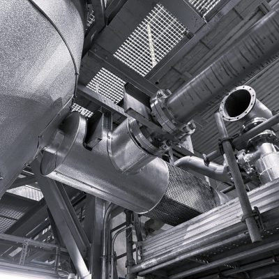 LEENDERS Techniek & Montage biedt complete technische oplossingen en projectmanagement voor industriële installaties. Van analyse tot realisatie: wij lossen complexe mechanische vraagstukken op met vakmanschap, maatwerk en efficiëntie. Dankzij onze ervaring in engineering, onderhoud, revisie en montage zorgen wij dat elke installatie betrouwbaar, duurzaam en optimaal blijft presteren.